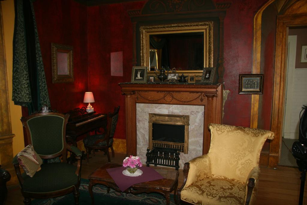 The Brumder Mansion Milwaukee Bilik gambar
